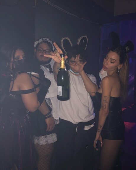 ADDICT pornstar exclusive pics