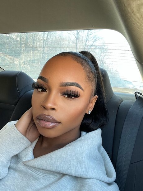 xoxribb pretty pornstar img