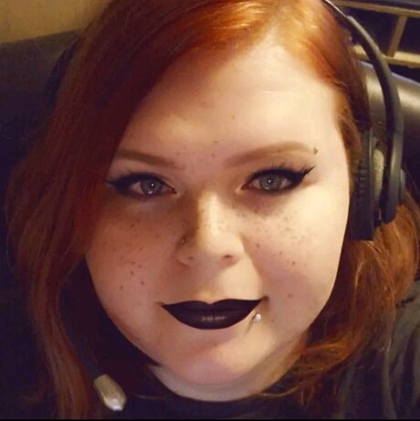 Lilli beautiful actress images