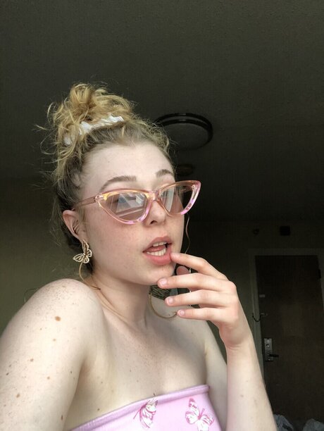 Daria_ model erotic picture