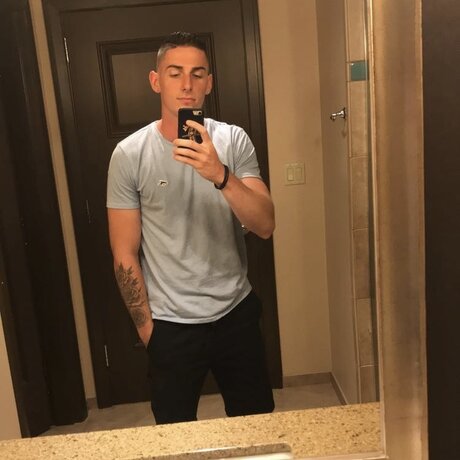 Allen pornstar art photo