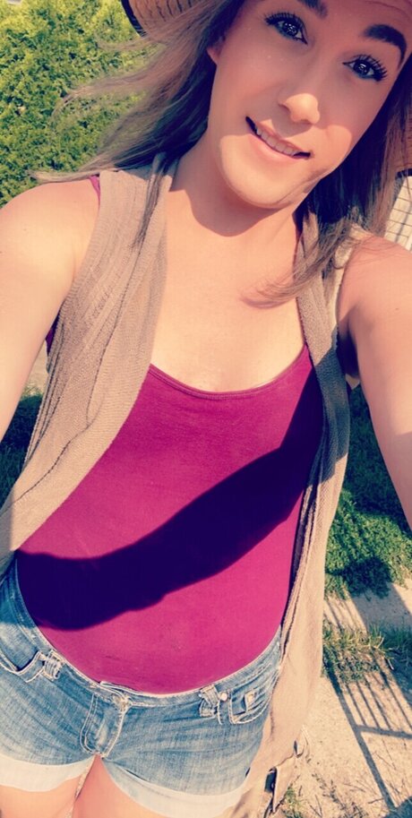 SinfullyTrans pornstar exclusive photo