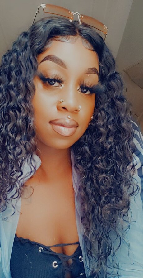 Shaunice Overstreet model naked images