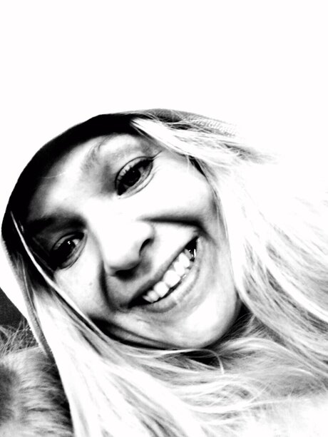 Dirty Emilia pornstar erotic picture