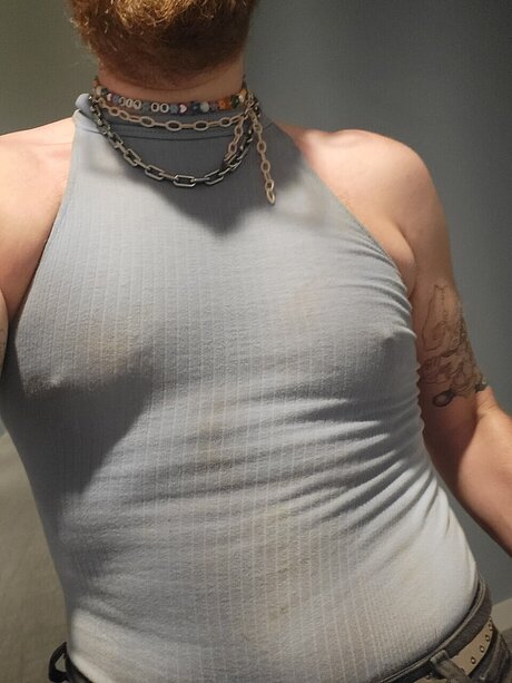 MKULTRAhornii sexy model photo