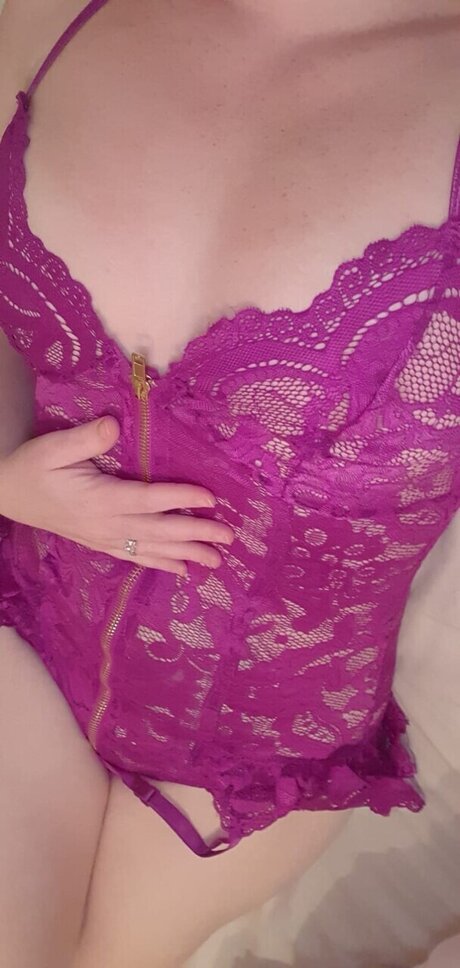 Stacey Stoma free star image