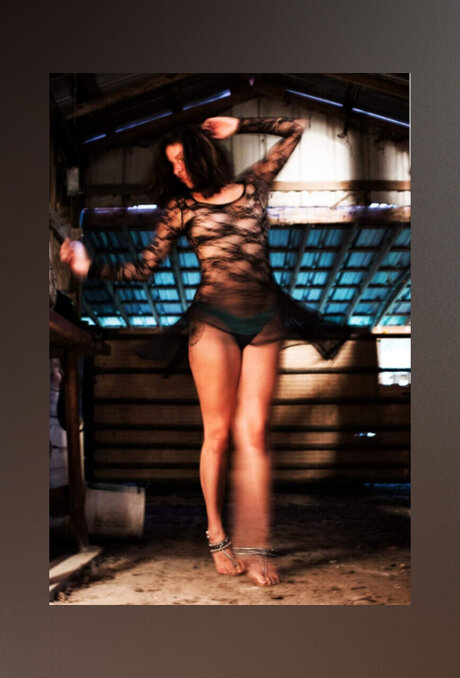 Larwase nude actress gallery