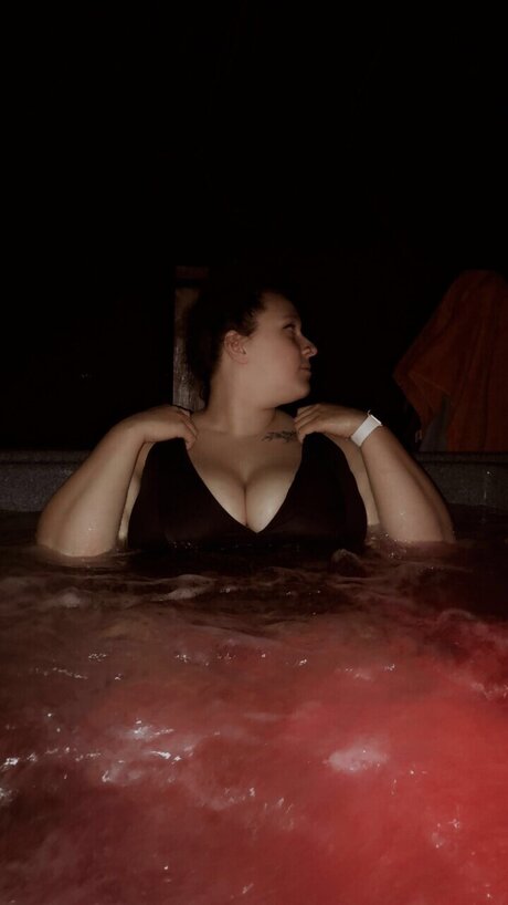 Anna Gilchrist sexy actress archive