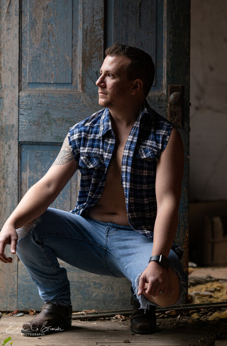 Tatted sexy actress archive