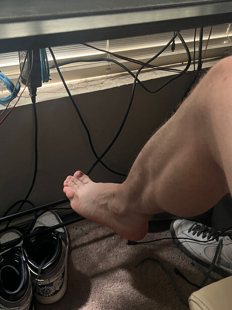 Larry Calfman naked actress photo