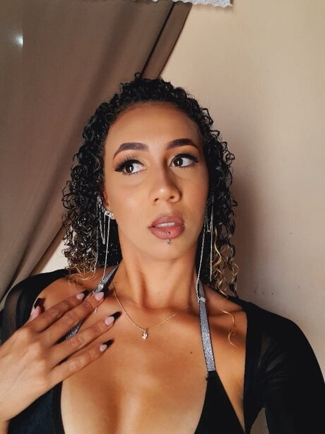 Tmires_ pretty model image