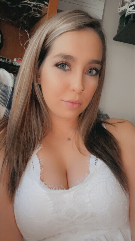 Britney Logan pornstar art picture