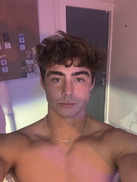 Aidan Moyer xxx model galleries