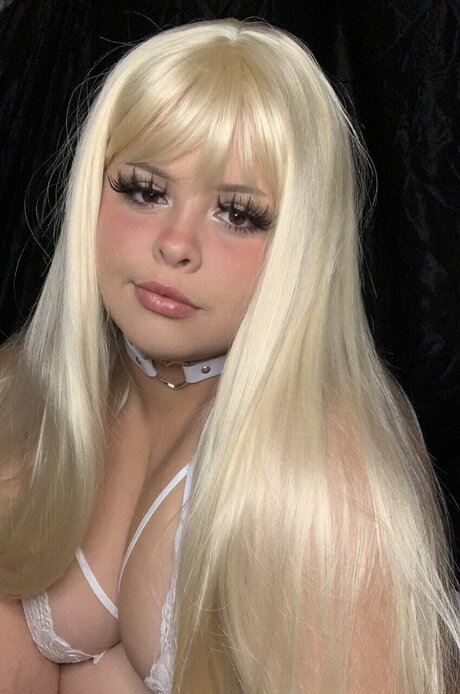 Holly Brooks best actress photos