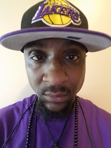 Andre Robertson nude actress pic