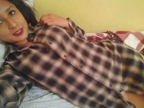 yansi salgado star hd photos