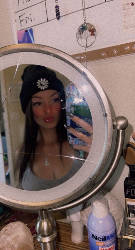 K amp lt3 exclusive star pic