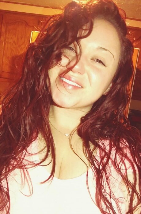 Sweeetiieee nice model pics