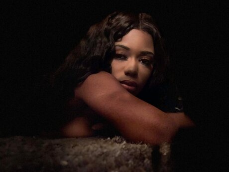 Yazzie21 pornstar sexy pics