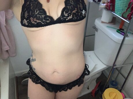 Stonerprincess92 pornstar sexy picture