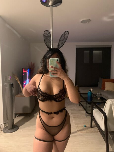 Yours model best photo