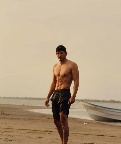 Alejandro mgn hd actress img