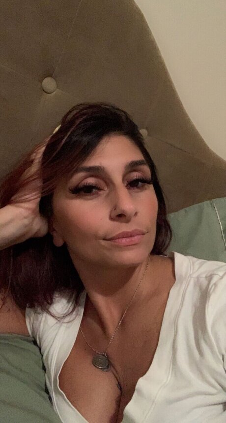 Stephie pornographic model picture