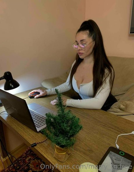 marry fgfree naked star galleries