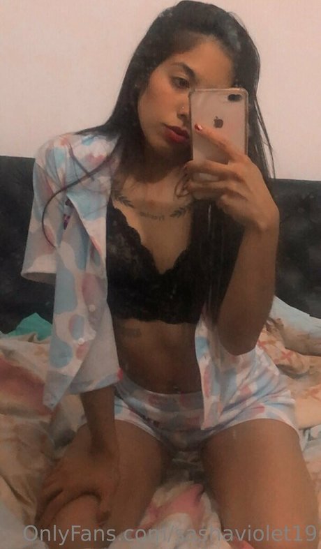 sashaviolet19 model naked pic