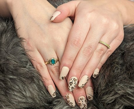 godsammit model pretty image