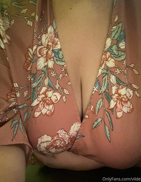 vilde star sexy pics