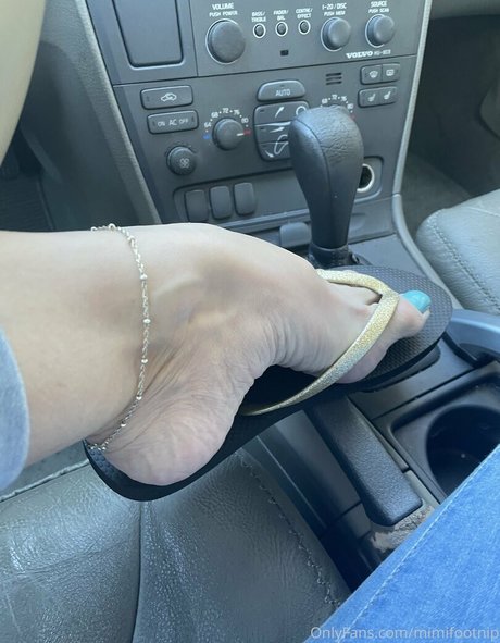 mimifootnip hot star photos