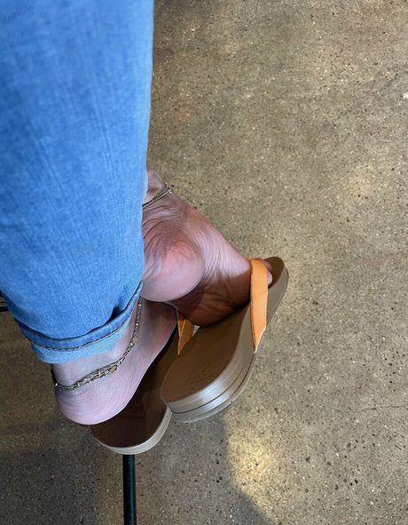 mimifootnip pornstar hd img