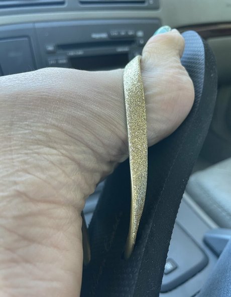 mimifootnip high quality pornstar image