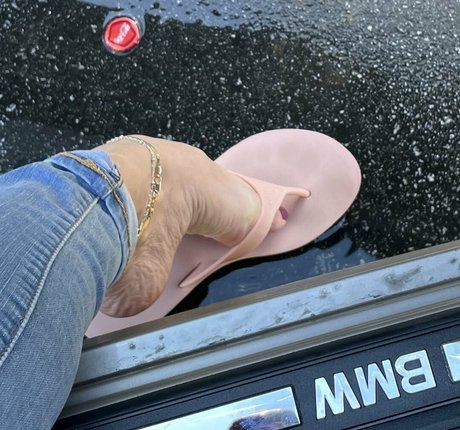 mimifootnip erotic pornstar archive