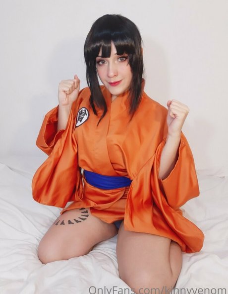 kinnyvenom model top photos