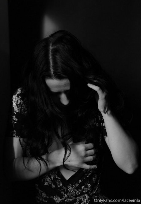 Laceeinla model beautiful archive