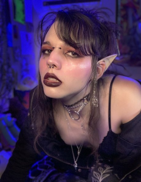 cutiekatw erotic star img