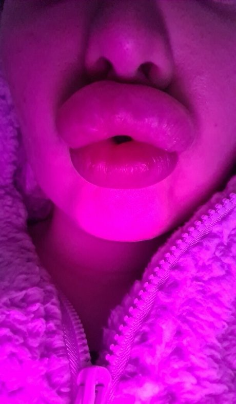 vivianroseofficial nude model gallery