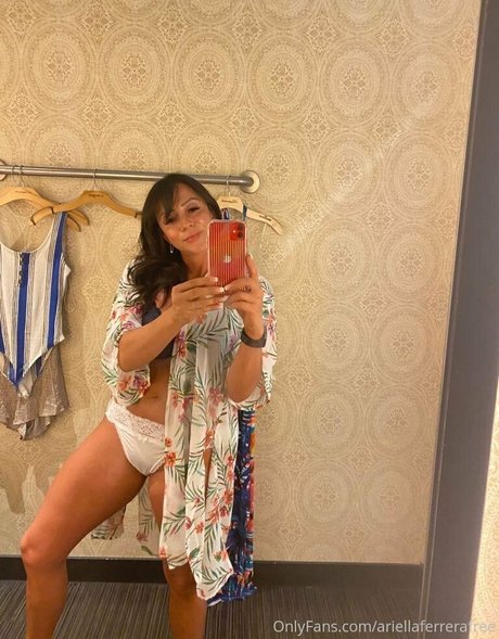 ariellaferrerafree hot model images