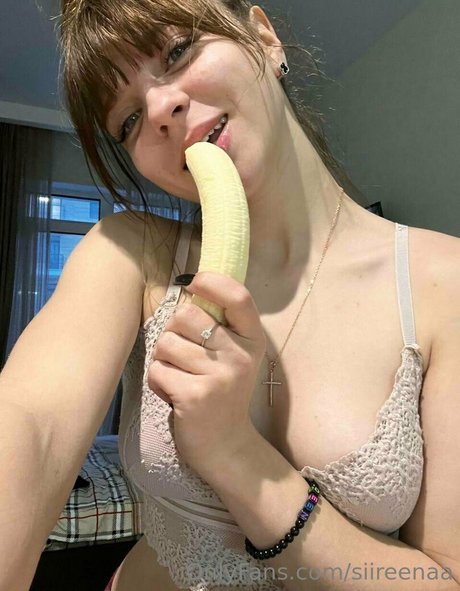 siireenaa xxx model photo