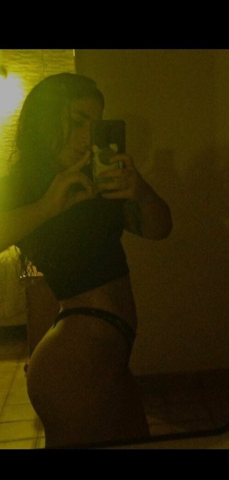 bitchpleassse model porn image