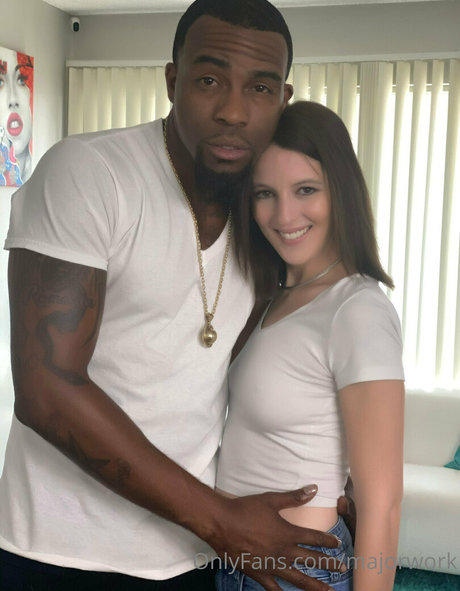 majorwork art model image