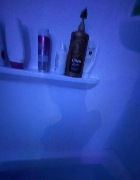 scarletss rose star nude photo