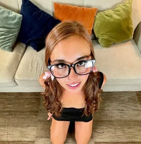 horrory naked star pic