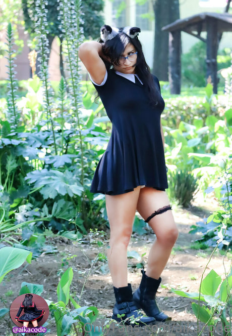 aikacode adult star photo