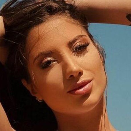 Brenda Gondacki model nice pics