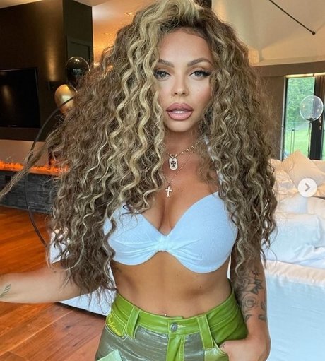 Jesy Nelson Profile pic