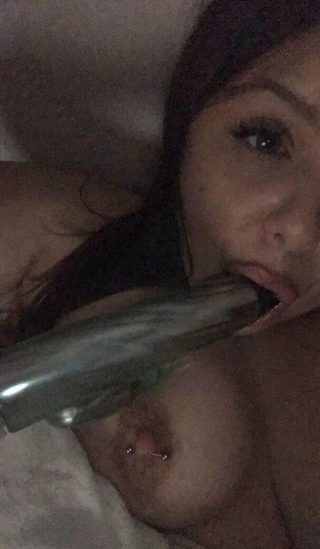 Jesy Nelson model porn pictures