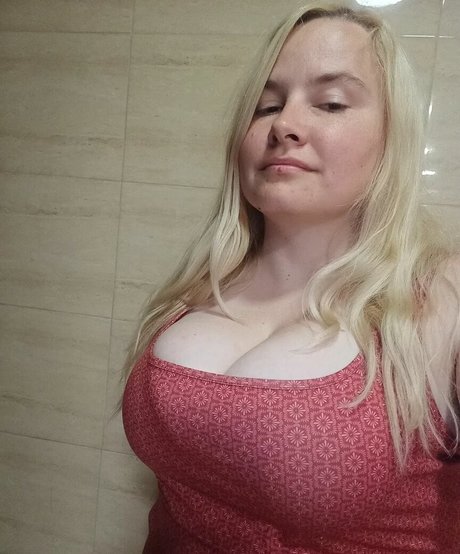 Dejana Savi nice actress img